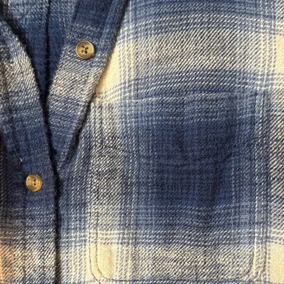 2 American Eagle soft flannels - Picture 7 of 8